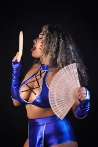 aleja_montiel__ Warrior of Pleasure 🪭💙 Foto 4