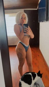 NikkiNix Public Billede 4
