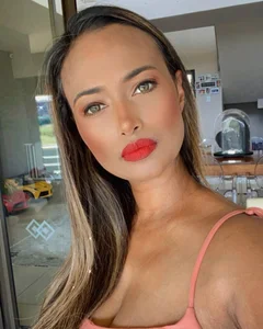 GoddessAlaynaPublic Bild