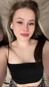 EmilyyyBridgettt: Public ( 7 фото)