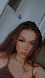 LouannaHart Public Immagine  3