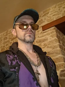 SwatRocShy Public Pic 6