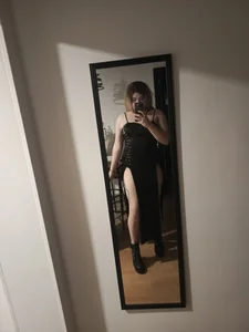 Maryan_x the black color looks perfect on me Pic 3