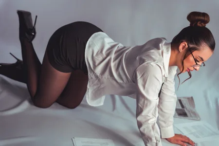 Salomethompson- Do you need an assistant?😏 Billede 3
