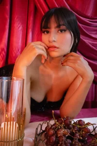 Zdjęcia MelissaSaenzz Public:  8