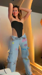 Luna_Valkyrie Public Pic 9