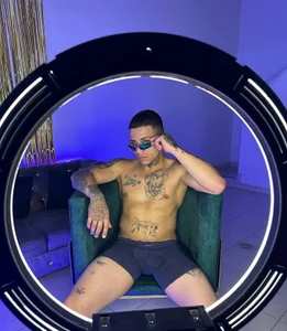 dereck_sofias Me sexfoto 2