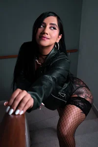 URBAN HER de tokio_and_rio  2 Imagens