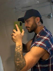 Public de ClayBrown  2 Imagens
