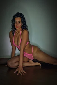 megan_collins96 Public Billede