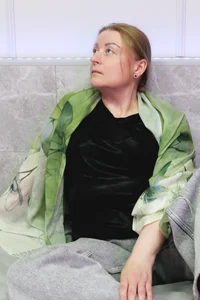 Alexandra_Kind Beauty is not what you wear, but how you wear it Foto