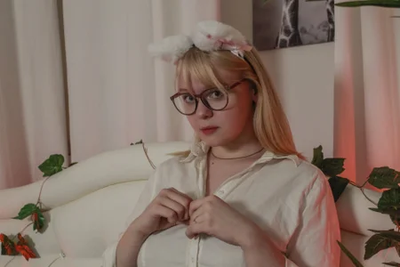 LisaLaas Public Pic 2