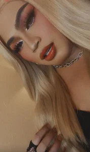 The queen de UrDream_GoddesXoXo  2 Imagens