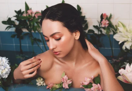 Daphne_Rosse Come Relax With Me🌸🚿 Hình 6