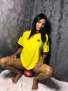 Camille_Hills69 A GIRL WHO PLAYS FOOTBALL🇨🇴🍒 slika 5