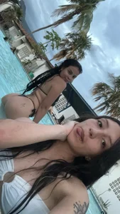 Scarleth_Rousseのsexy girls🔥の 4枚の写真