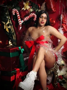 Candace_QueenのMERRY CHRISTMAS AND HAPPY NEW YEAR 2025🎄🎅の枚の写真