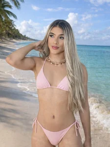 Chloe_narcise 🏖️👙 Pic