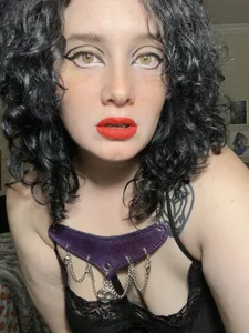 Thiccums-the-Goddess's photo