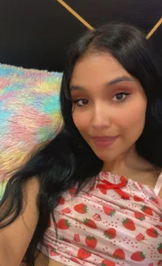 Pretty Isabelle 🌸 de Isabelle_Lane  3 photos