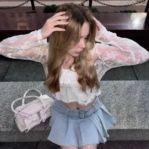 EllyMartinez Public Bilde