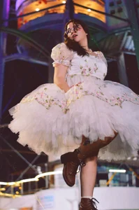 Lily-Moon_ Public รูป  2