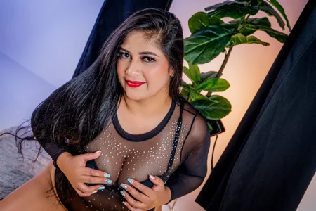 Julia_Haye Look of fire Pic 4