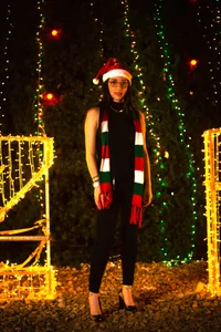 levana1 Merry Christmas 2022 Pic 3