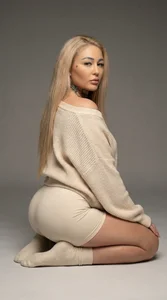 emobarbiedollのPublicの 2枚の写真