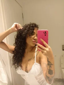 Sally_Diazz branquinho para diferenciar... Pic 4