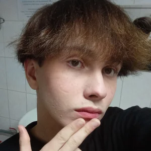 fcherthth Public Kuva