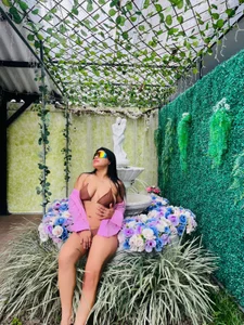 Issafoxx a day off for me 🍒🍑 Bilde 2