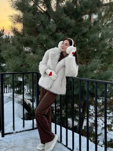 TabathaMieleのPublicの 9枚の写真