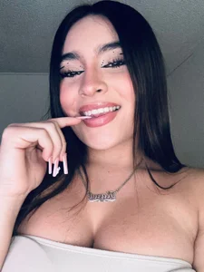 Public od Issa_pinkk  2 snímek