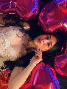 ChloeTurner_ 🔥 Burning with desire this Valentine's Day 💘 Fotka