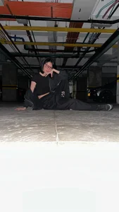 Alis_Roze Black Black Black Pic