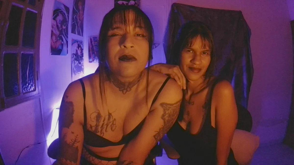 Couple_Moth666 Gambar Trending 6427