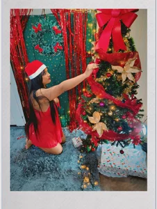 victoria_roussee Merry christmas 🎄🎆 Pic 9