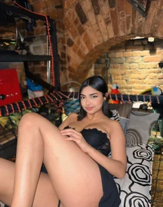 SASHASTRADA_ ♥️🫦 Kuva