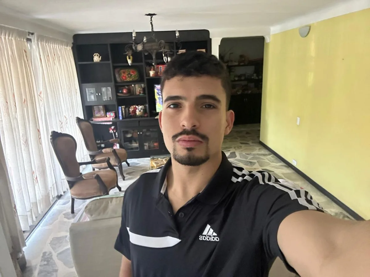 صور tanner-hard_ الرائجة  7166
