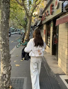 Sweet-Tea: Public ( 2 фото)