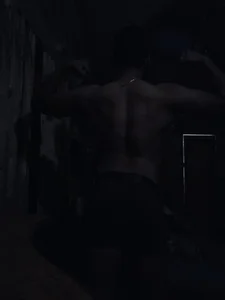 Makeout_artist Public صورة واحدة|Makeout_artist Public صورتان|Makeout_artist Public  2 صور|Makeout_artist Public  2 صورة