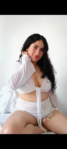 francesca_baker1007 Public Foto