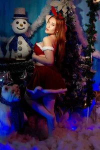 Miaa_gh1 Merry Cristmas Pic