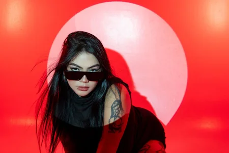 Tessa_ruxh Public টি ছবি