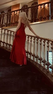 Luna_Dia kullanıcısının Red dress ^^ albümü -  4 fotoğraf