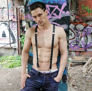 dirty-boss my professional photos Pic 2