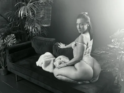 myraPAWG casablanca Pic 3