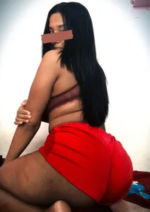 What’s underneath? 💋 de MayaJaci  Imagens