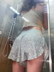 Jessica-Adams A moment before shower 💦 Poză 5